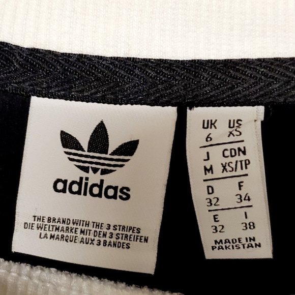 Adidas Fitted 3 Striped T Shirt Dress. XS - Picture 5 of 6